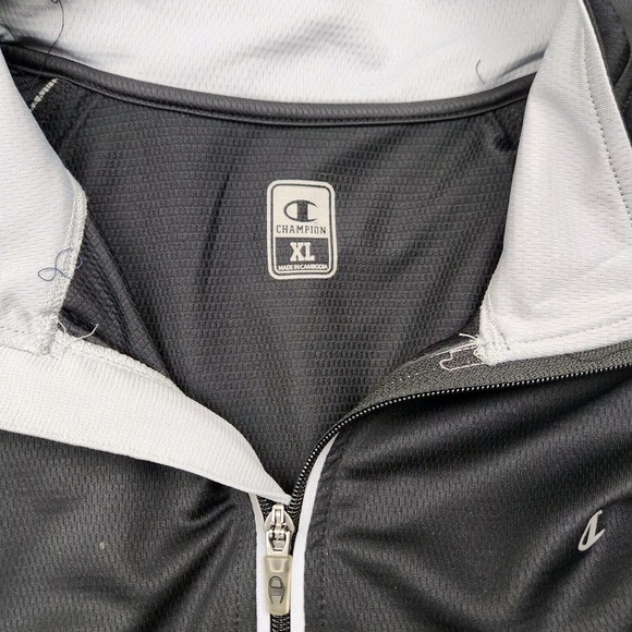 Mens Champion size XL Black 1/4 Zip Lightweight Long Sleeve Active Pullover NEW - Picture 3 of 9